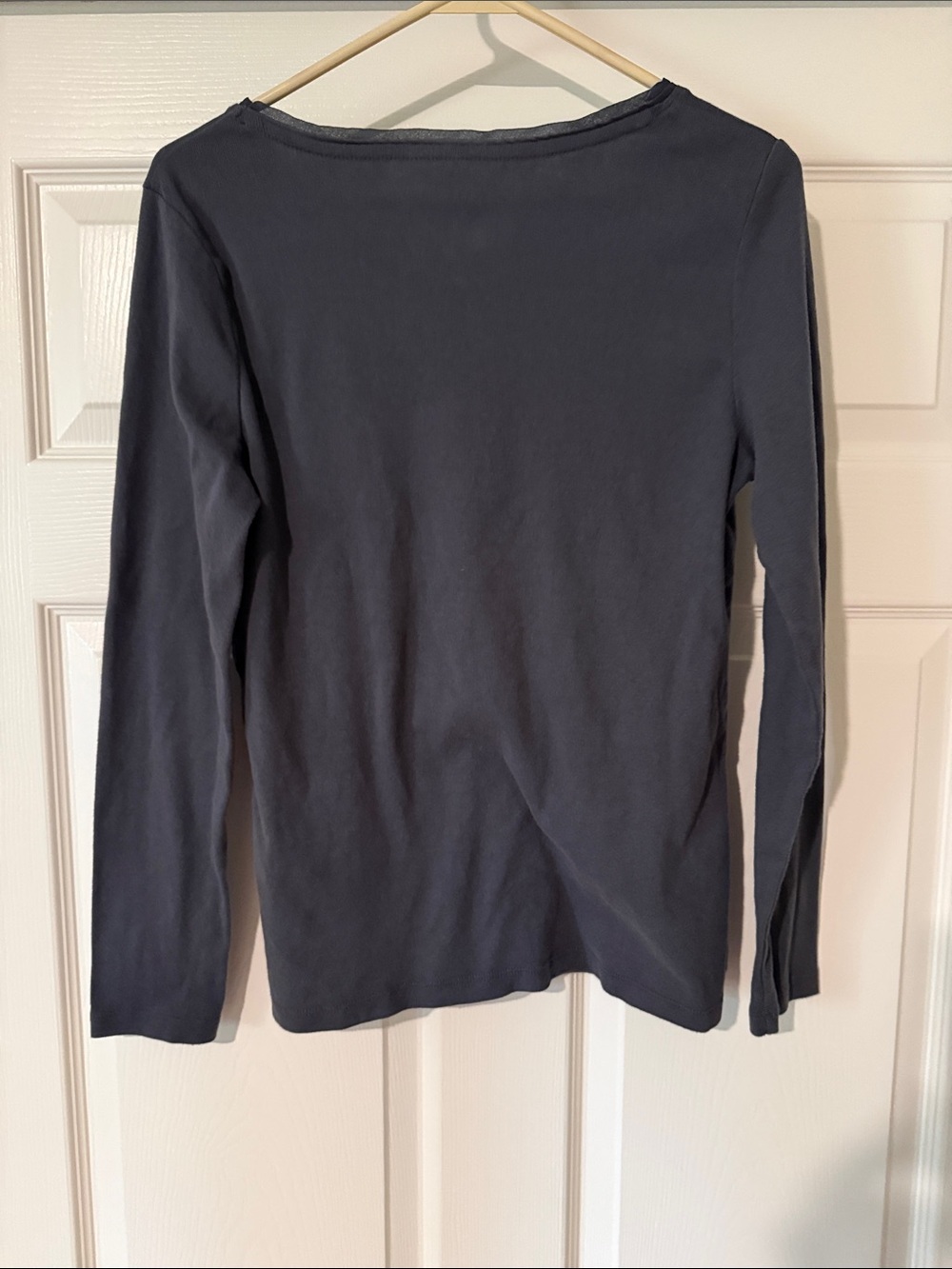 Talbots Women's Long-Sleeve Scoop Neck Tee in Charcoal Gray - Picture 4 of 4